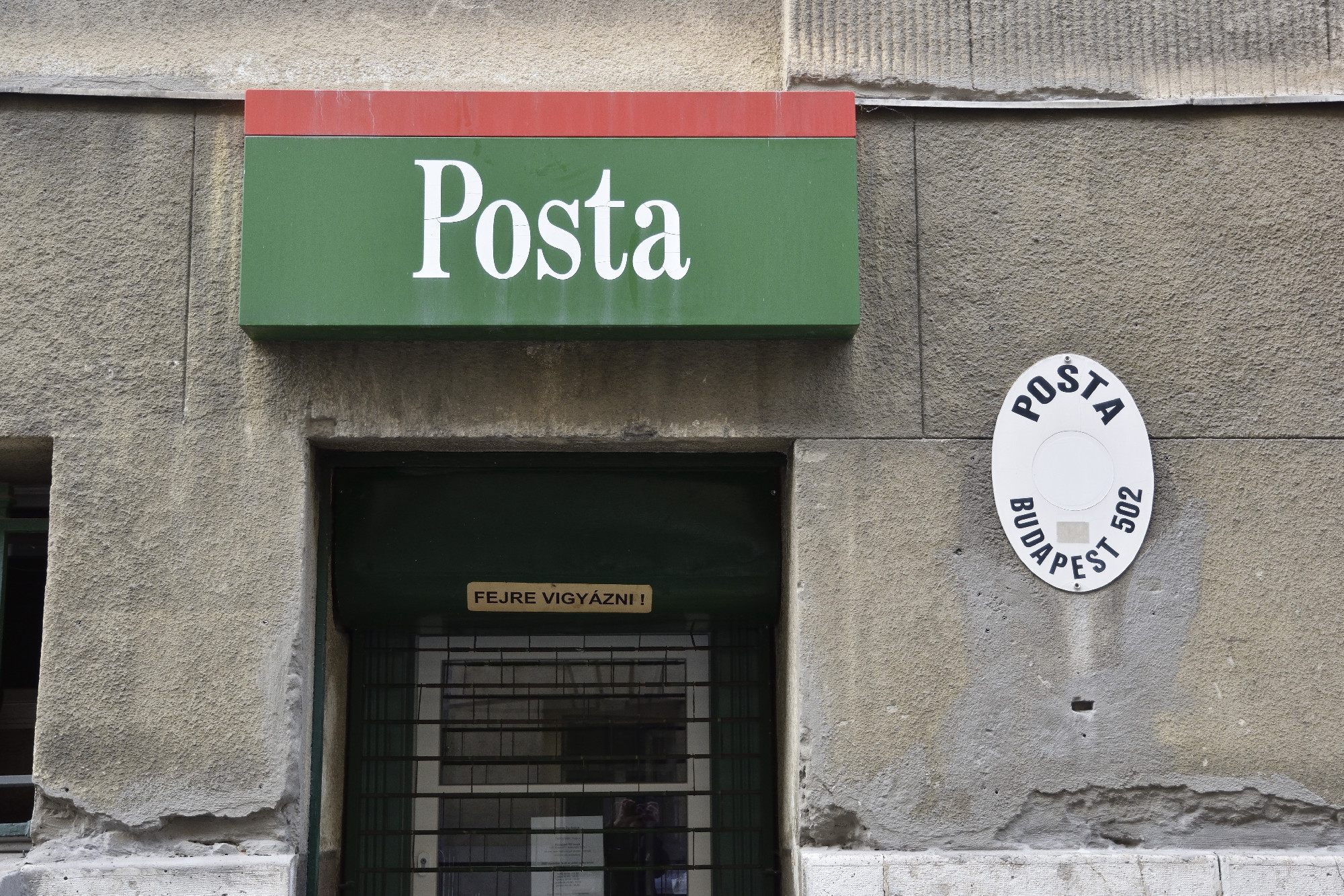 A Magyar Posta bejelentette: 45 posta újra kinyithatott hétfőn