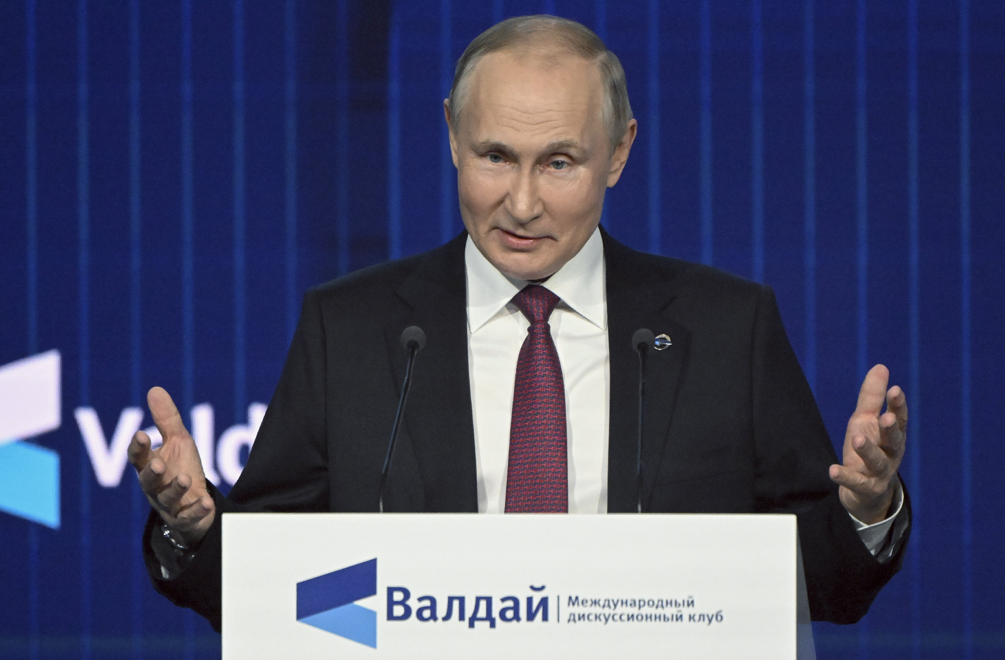 Putyin szerint nincs értelme hadsereggel elnyomni egy népet