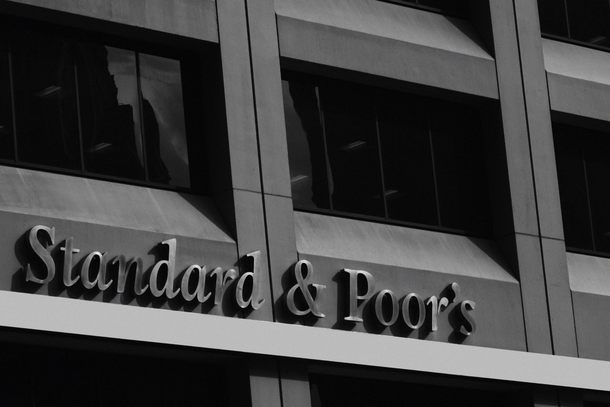Nem változtatott a magyar adósbesoroláson a Standard & Poor's