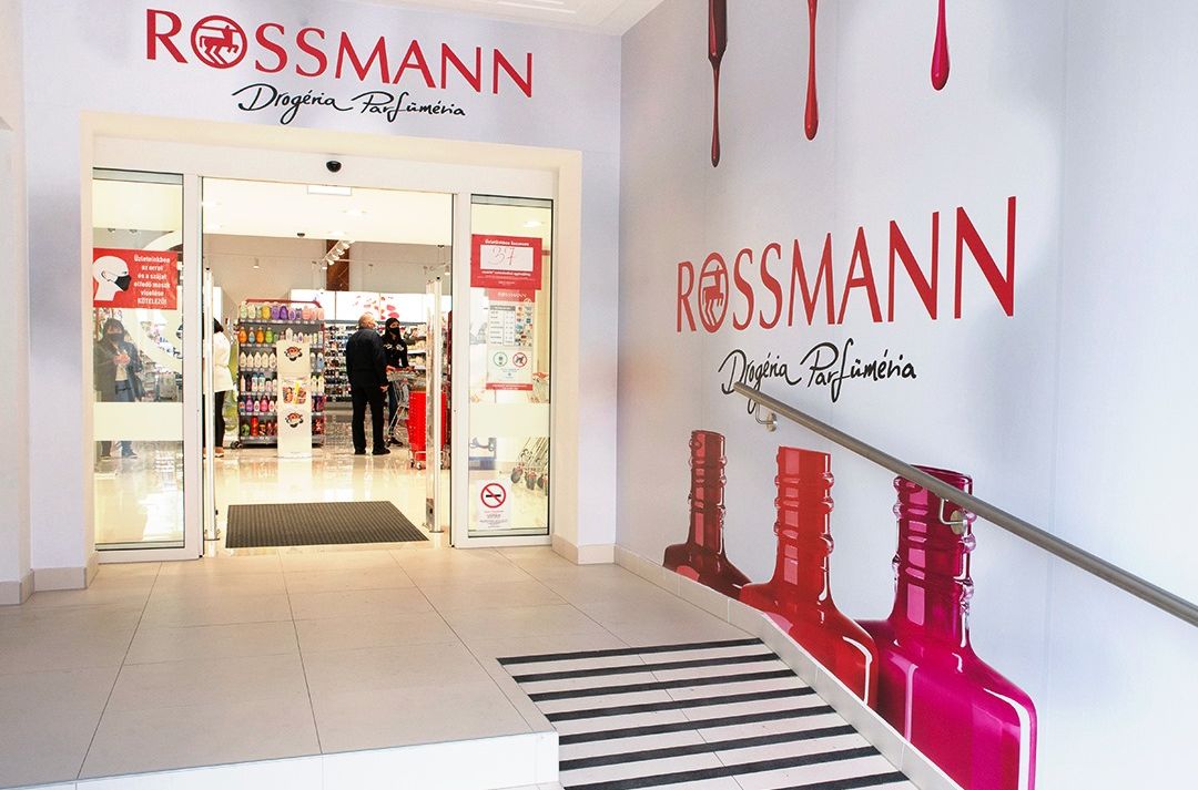 A Lidl után a Rossmann is bejelentette: nem nyitnak ki december 24-én