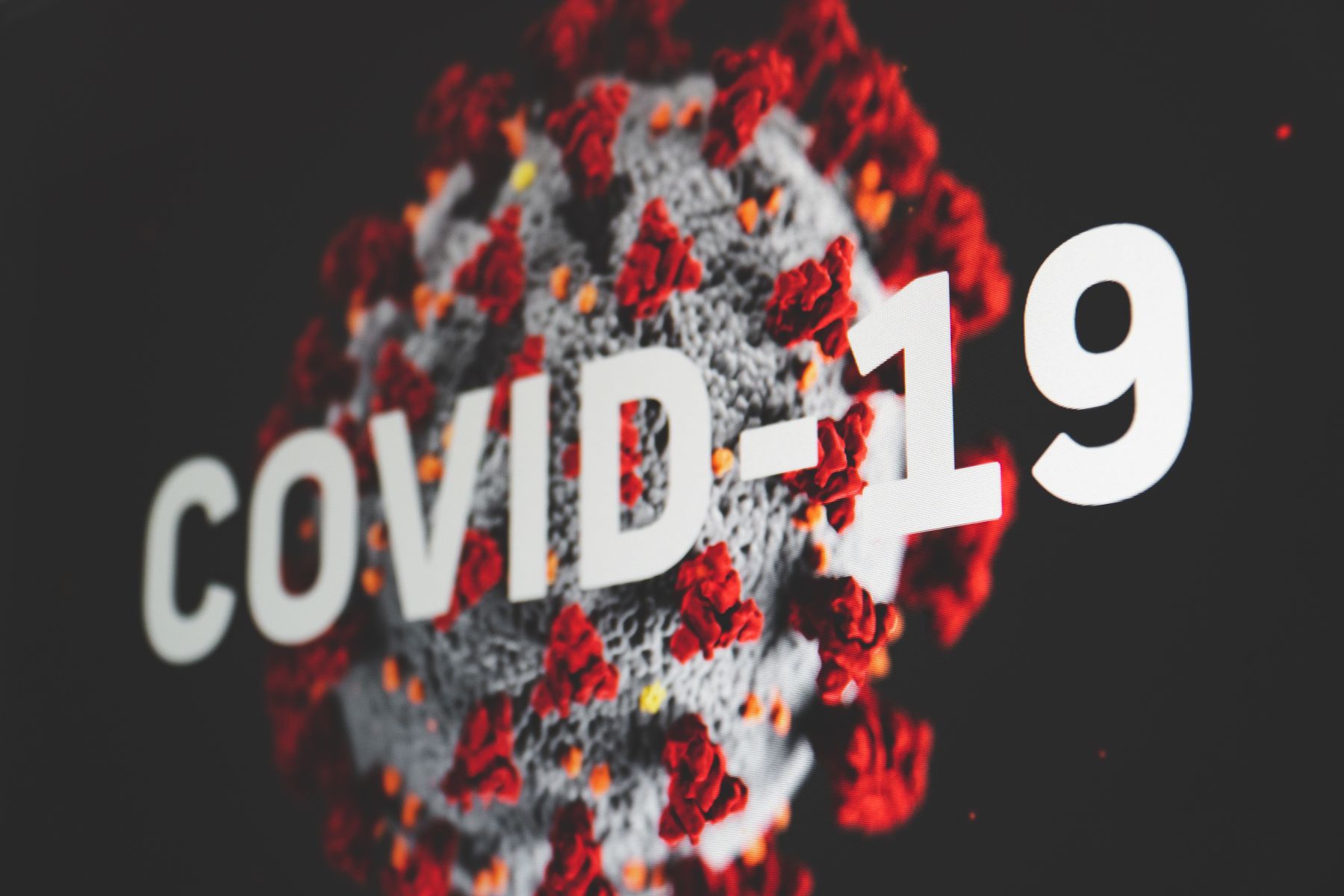 A koronavírus-fertőzöttek száma már 637,85 millió fölött, a halálos áldozatoké 6,62 millió