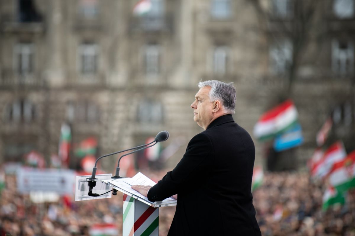 Népszava: Orbán Viktor ismét Budapesten mondhat beszédet március 15-én