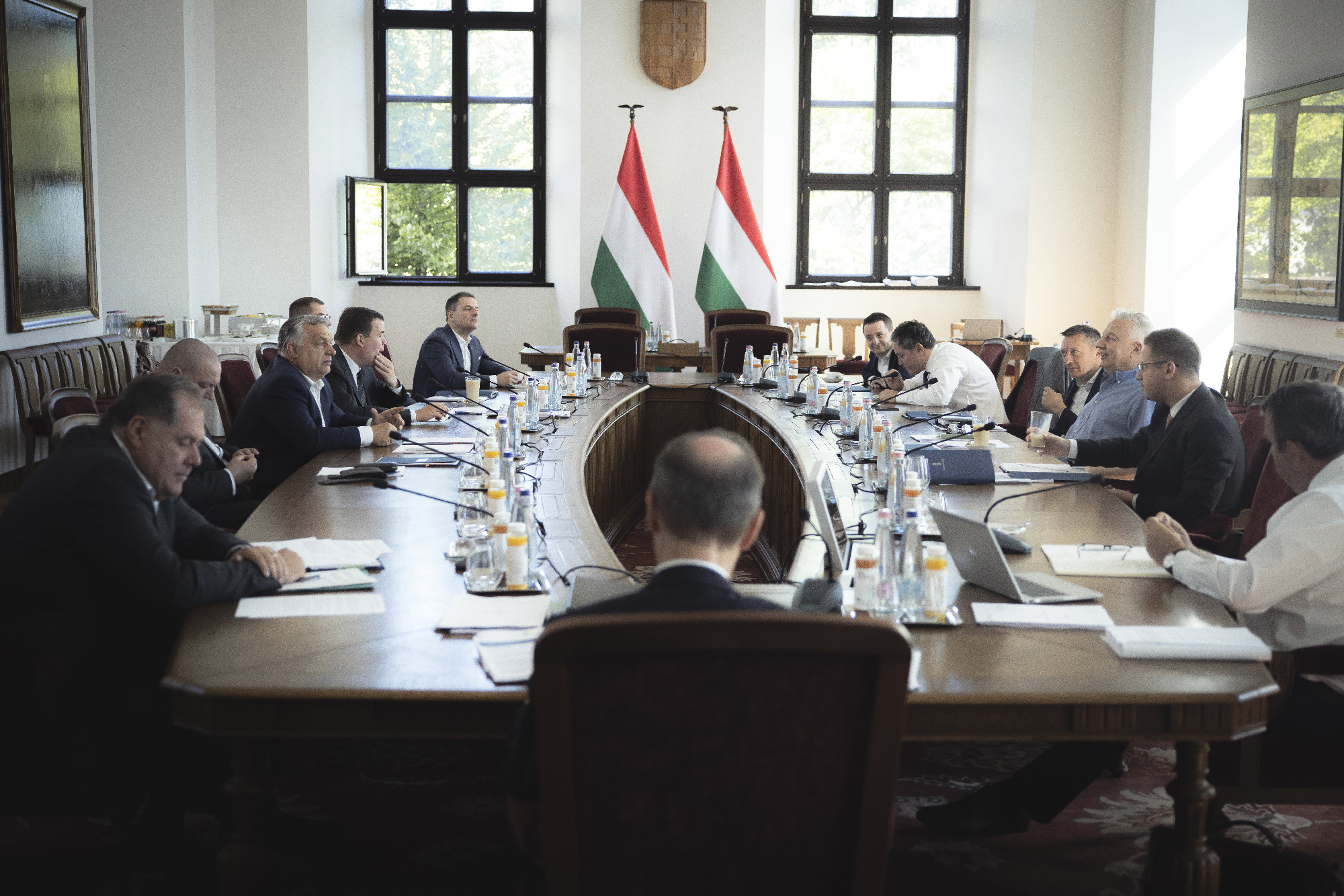 Nem adott fizetésemelést Orbán a minisztereinek