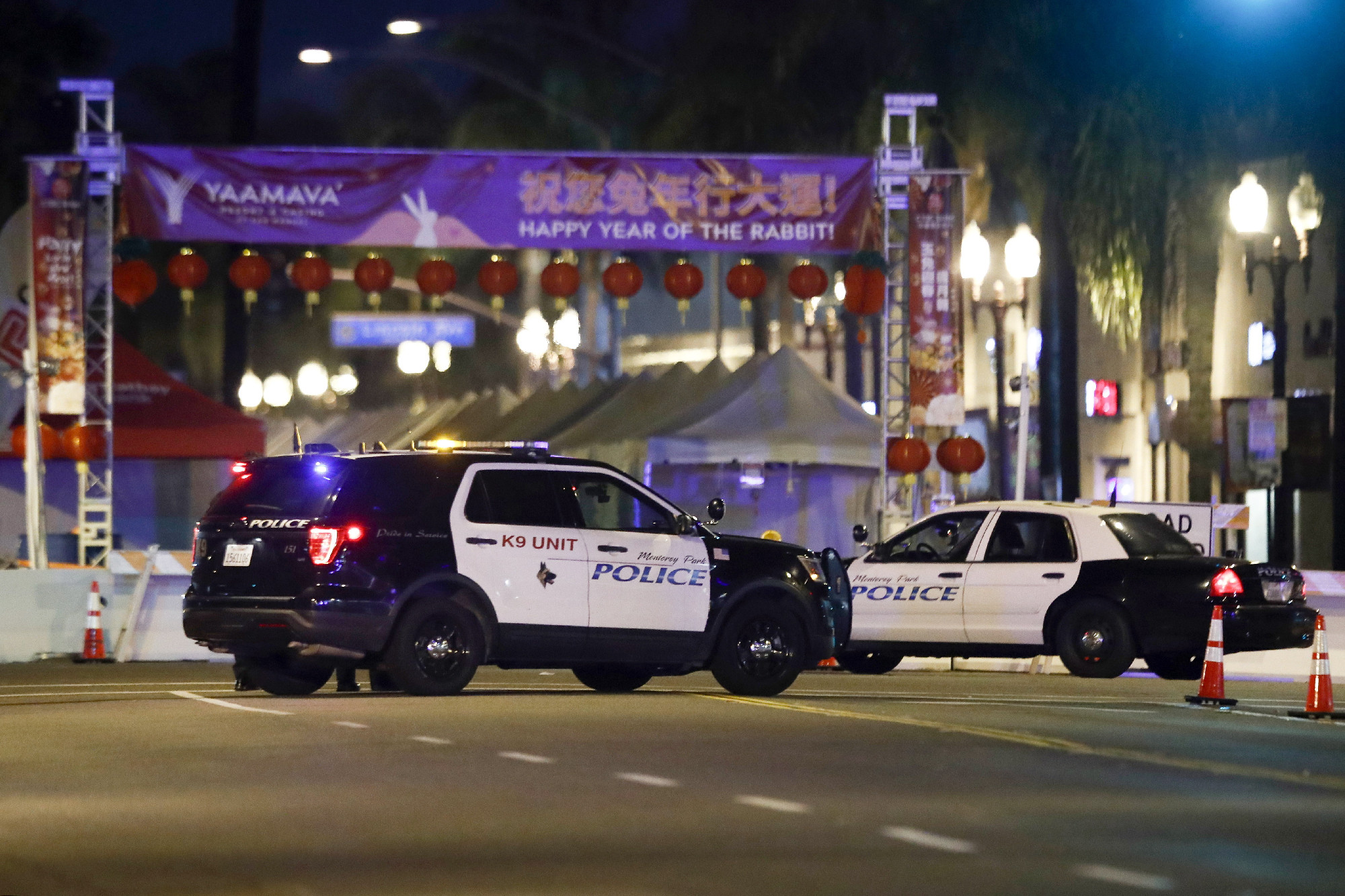 Legalább tíz embert megölt egy gépfegyveres támadó Los Angeles közelében