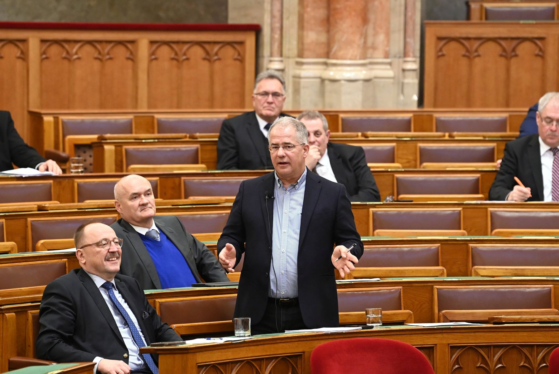 Magyar politikai manőverek után szavazhat az Országgyűlés a svéd NATO-tagságról