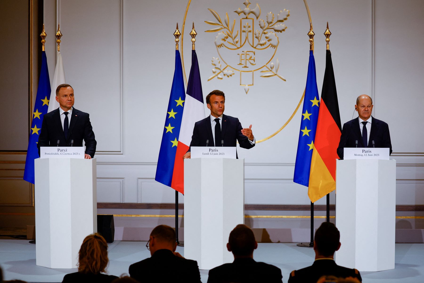 Macron: Hónapokig is tarthat az ukrán offenzíva