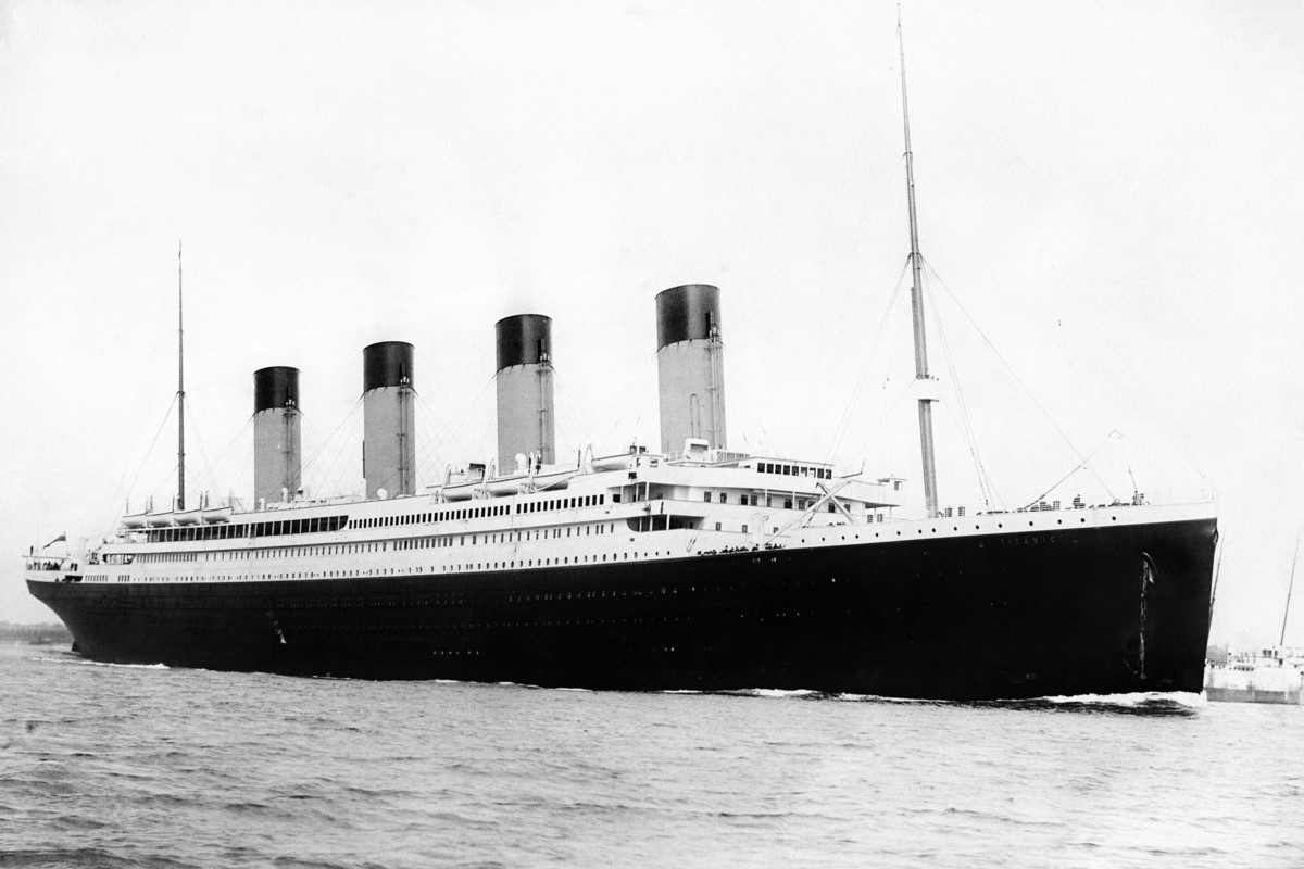 Nyoma veszett a Titanic roncsaihoz turistákat szállító tengeralattjárónak