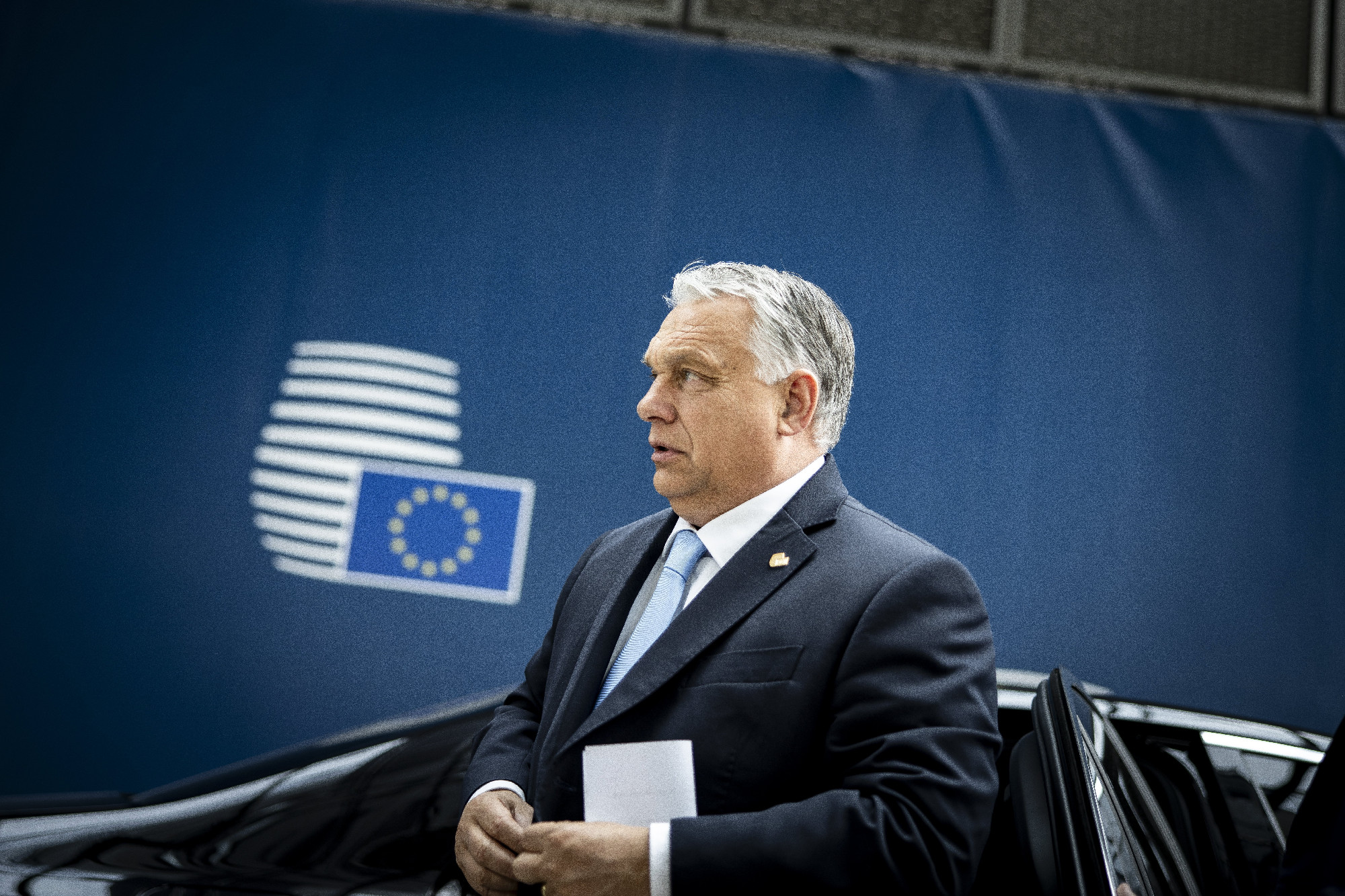 Orbán az EU-csúcs napján az Európai Bizottságnak: Hol a pénz?