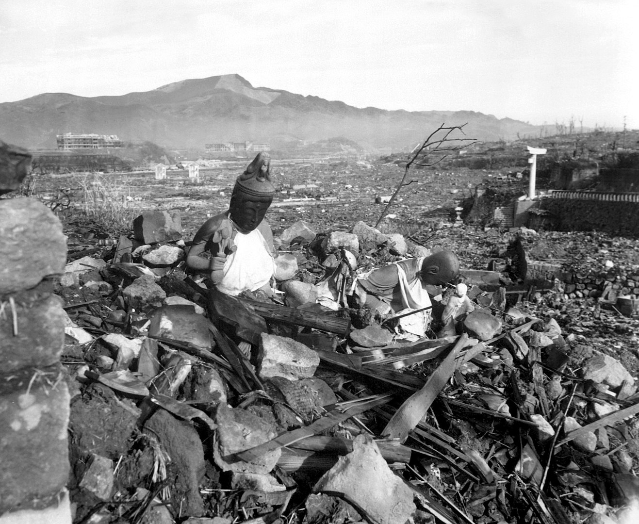Senki sem kárpótolta a kísérleti alanyként használt japán atombomba-károsultakat