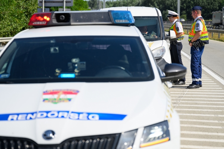 Fokozott rendőri ellenőrzés lesz a jövő héten a közutakon
