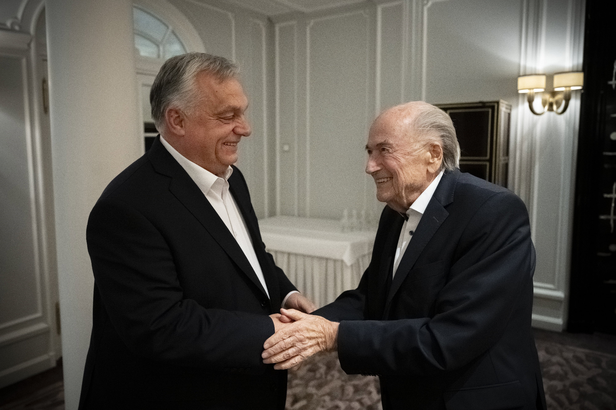 A volt FIFA-elnökkel is találkozott svájci látogatásán Orbán Viktor