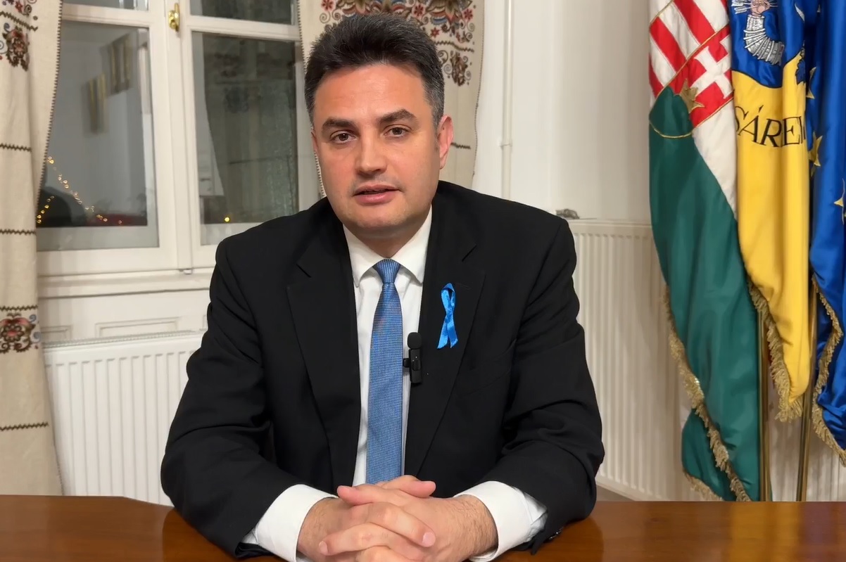 Márki-Zay Péter a NAV házkutatásáról: Köszöntöm önöket Orbán Viktor pártállamában!