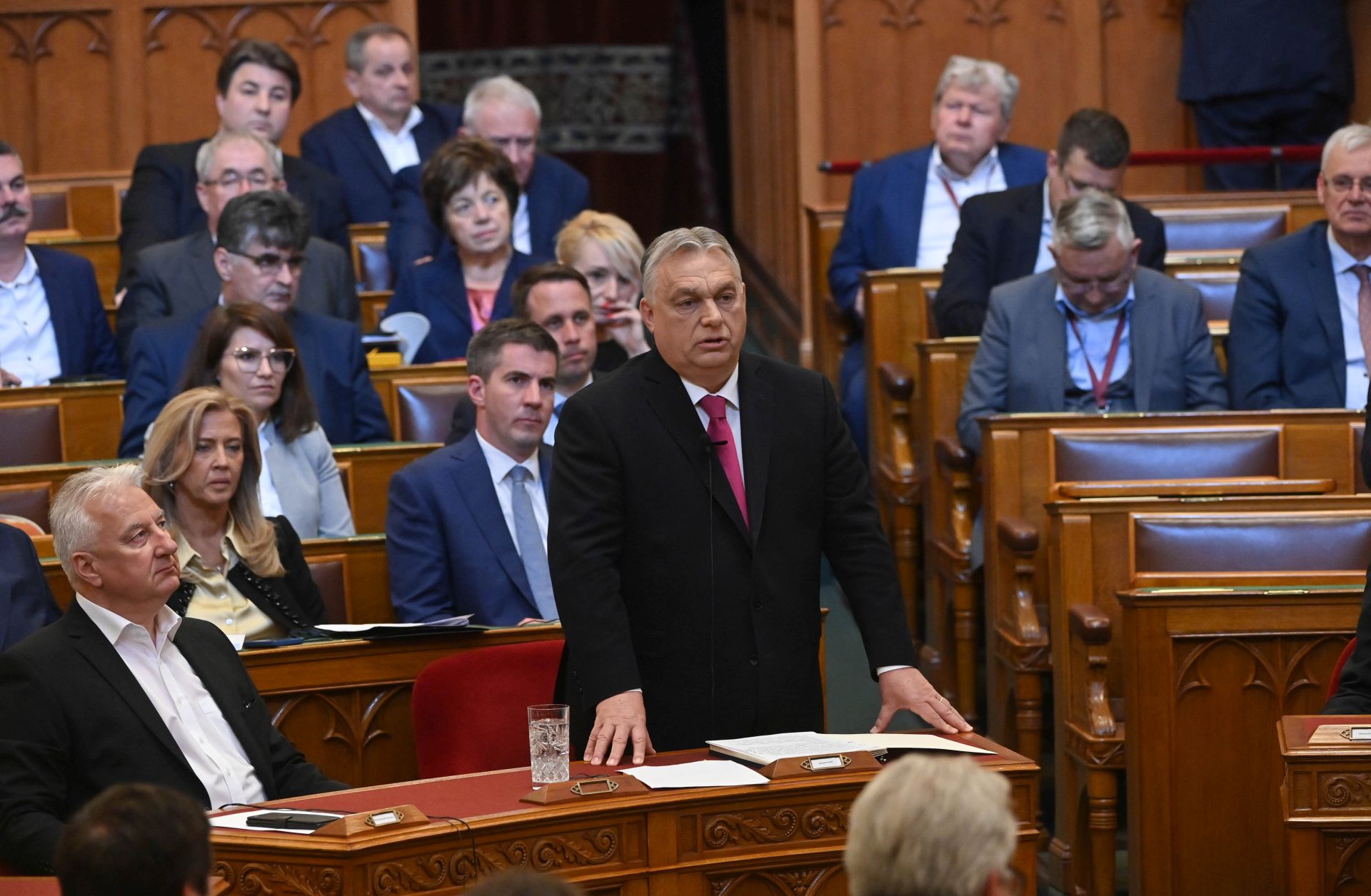 Orbán Viktor: Napokon belül visszakerül többségi állami tulajdonba a ferihegyi reptér