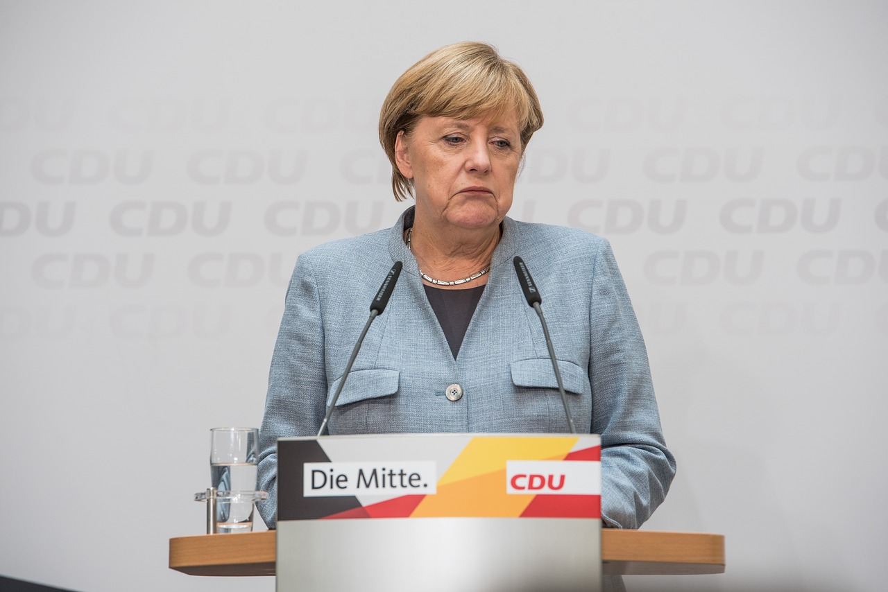 Merkel: Németország a „dinamikus járványkitörés” szakaszában van