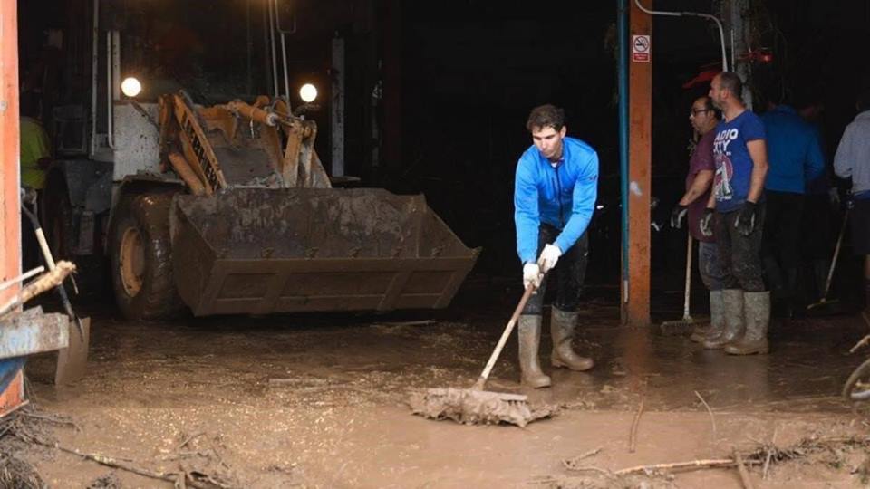 Nadal romot takarít Mallorcán, és szállást ad a károsultaknak