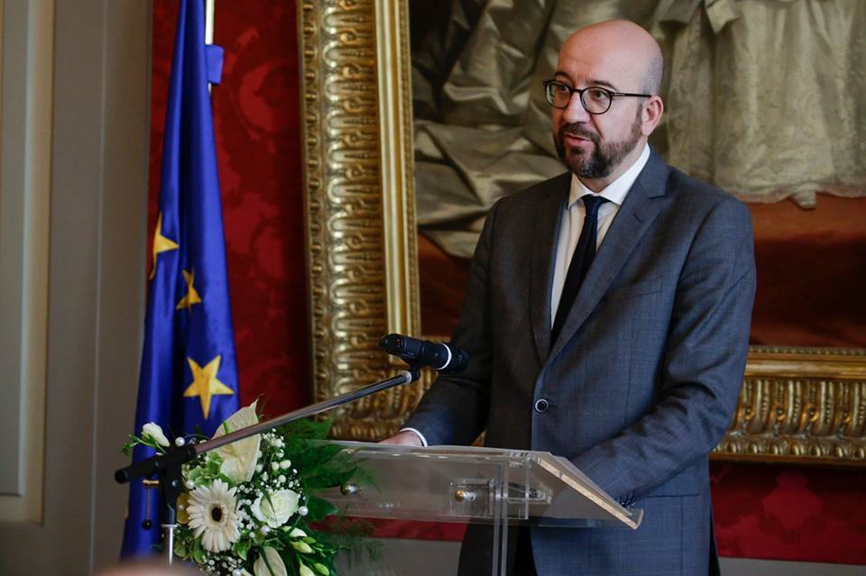 Lemondott a belga miniszterelnök, de lehet, hogy marad