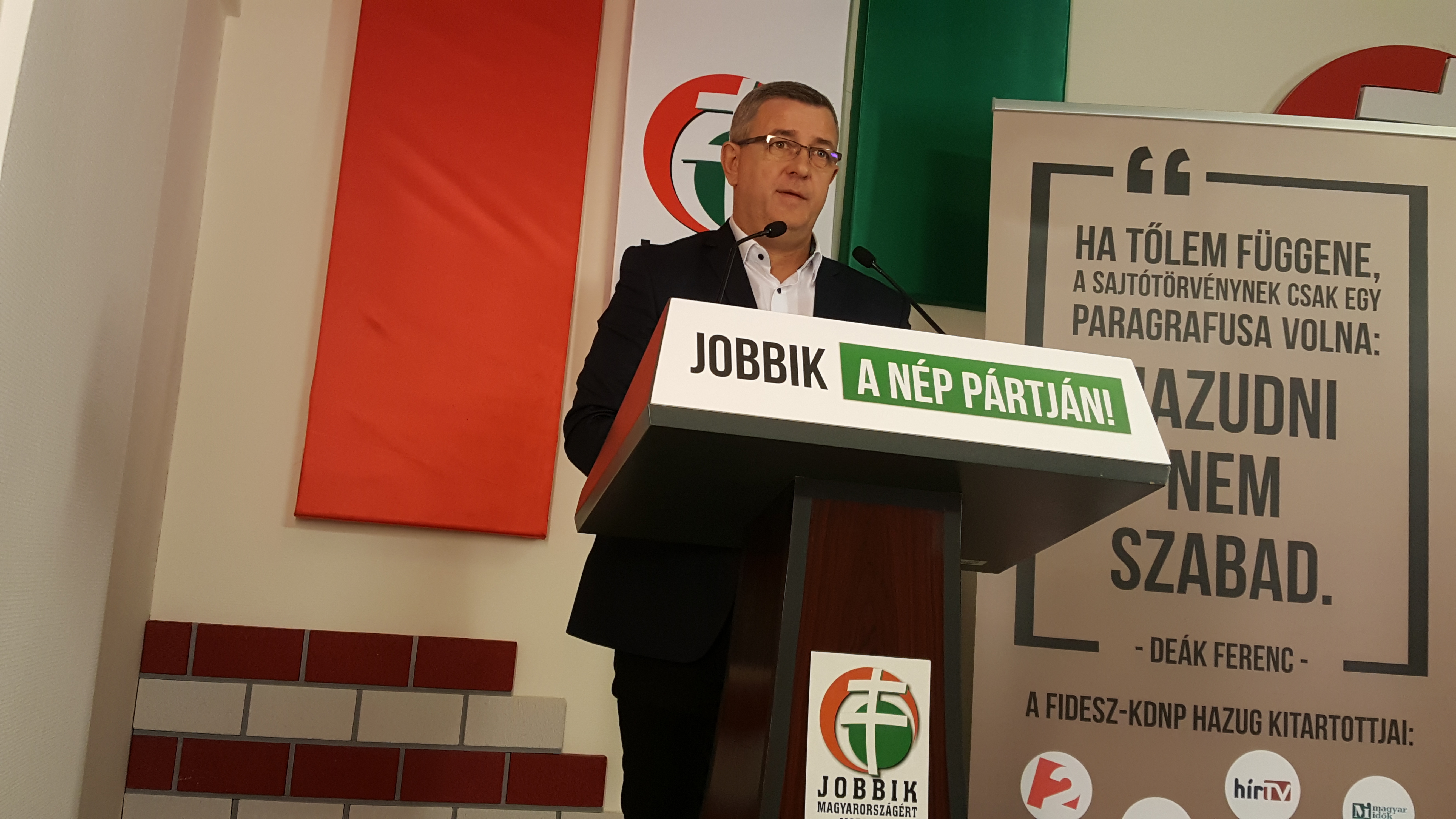 Pénz nélkül is végigcsinálja a választási évet a Jobbik