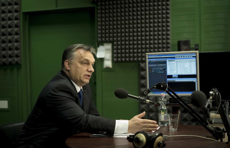 Orbán Viktor: Kijárási korlátozást vezetünk be