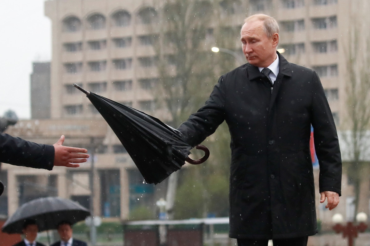 Már Putyin elnöki hivatalában is van koronafertőzött
