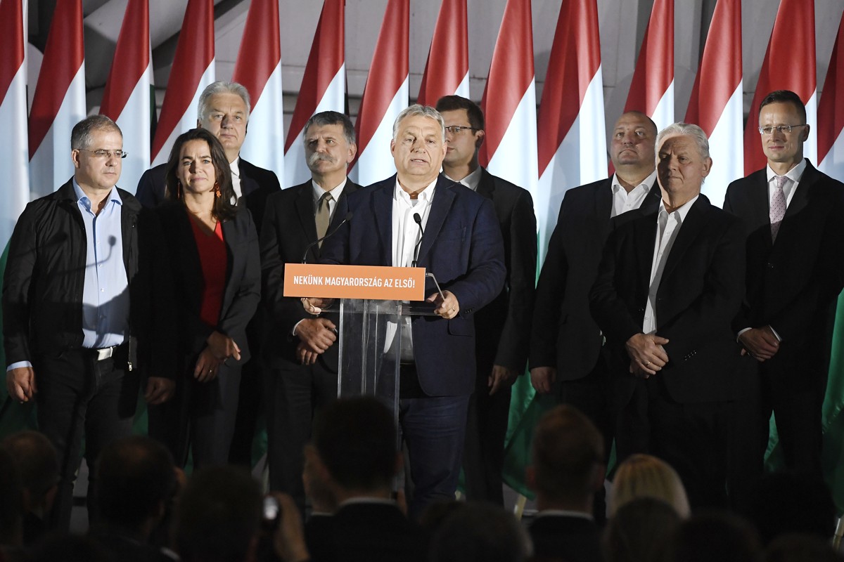 Balatonalmádiban értékeli a választásokat Orbán Viktor