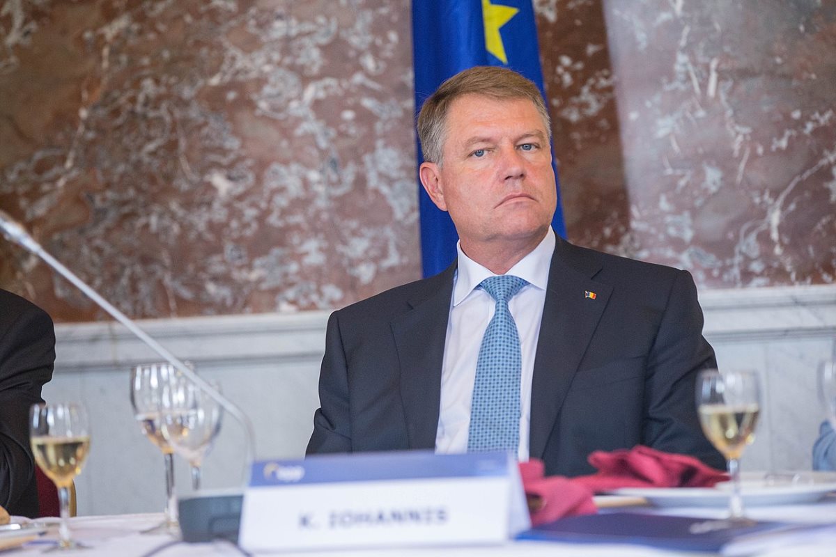 Az USR elnökének adott kormányalakítási megbízást a román államfő