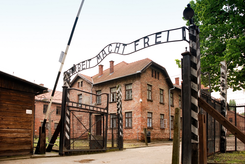 Auschwitzba látogatott Angela Merkel