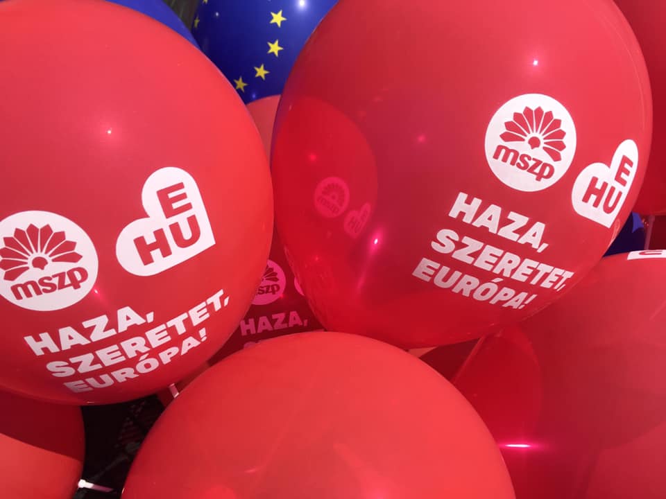 Tovább fogy az MSZP: két budapesti polgármester átlép a DK-ba