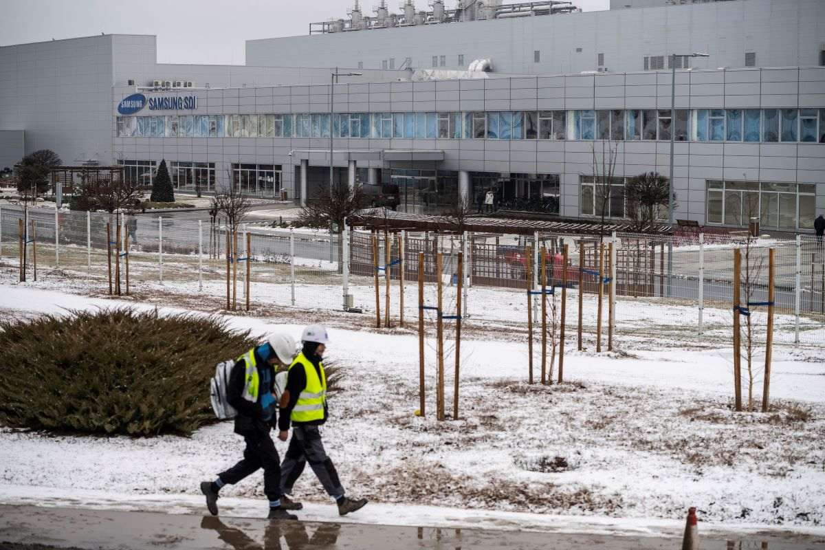 A gödi Samsung-gyár felrobbantásával fenyegetőzött, Dunakeszin fogták el