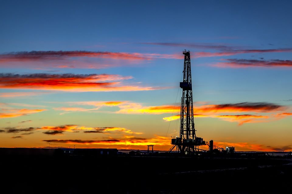 Egyesült Államok: „Nem ajánlatos” időpontban hoztak döntést a kőolajkitermelő országok