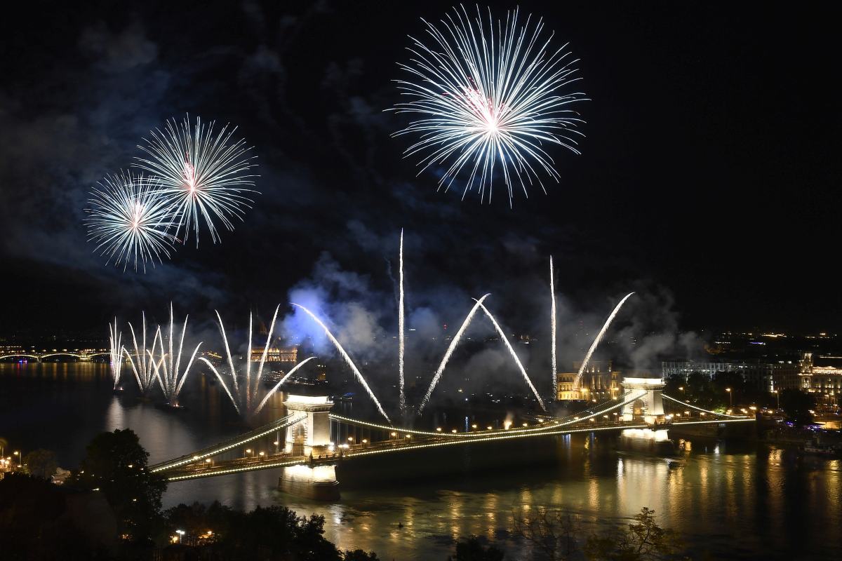 Minden eddiginél grandiózusabb tűzijátékot ígérnek augusztus 20-ra