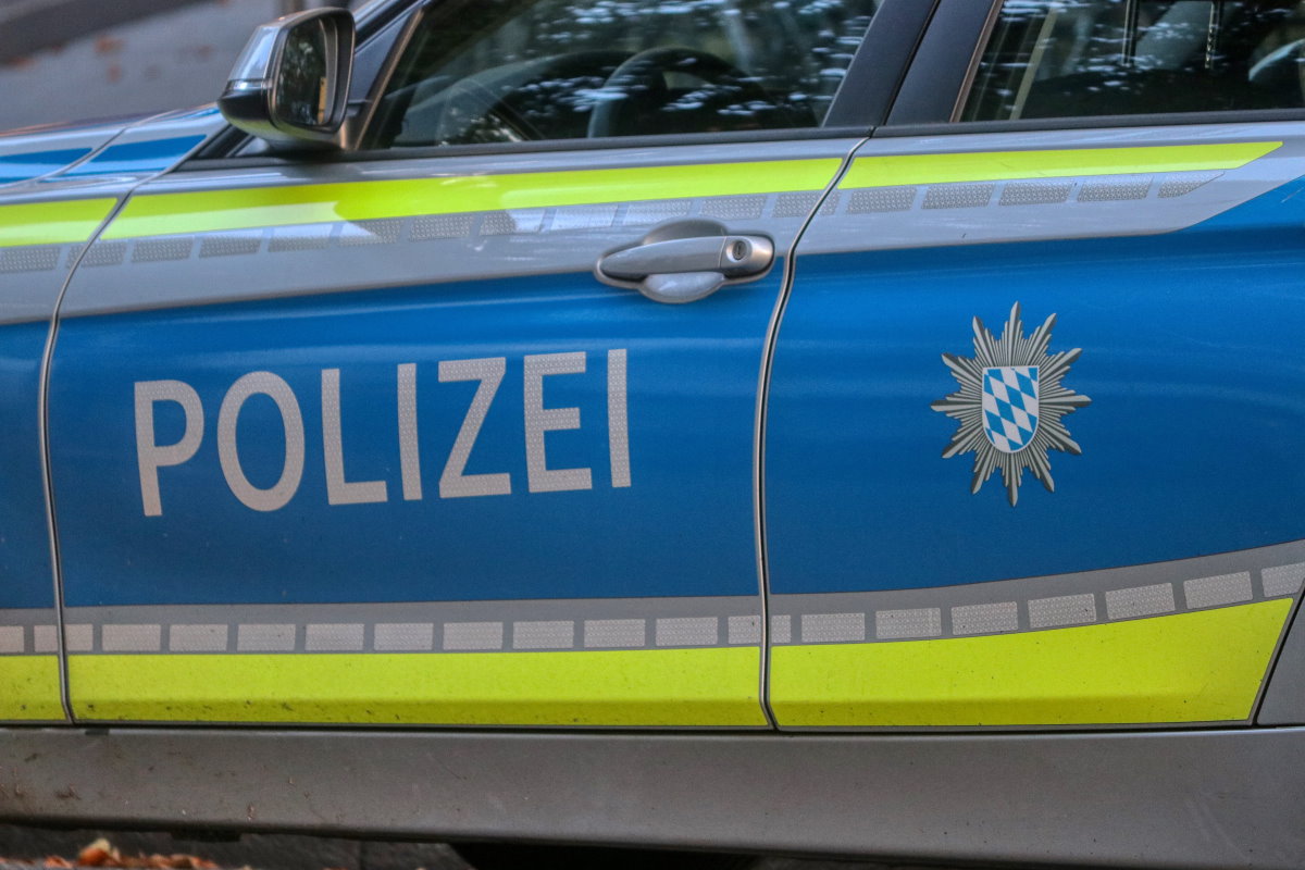 Gyalogosok közé hajtott egy autó Trierben, gyermek is van a halálos áldozatok között