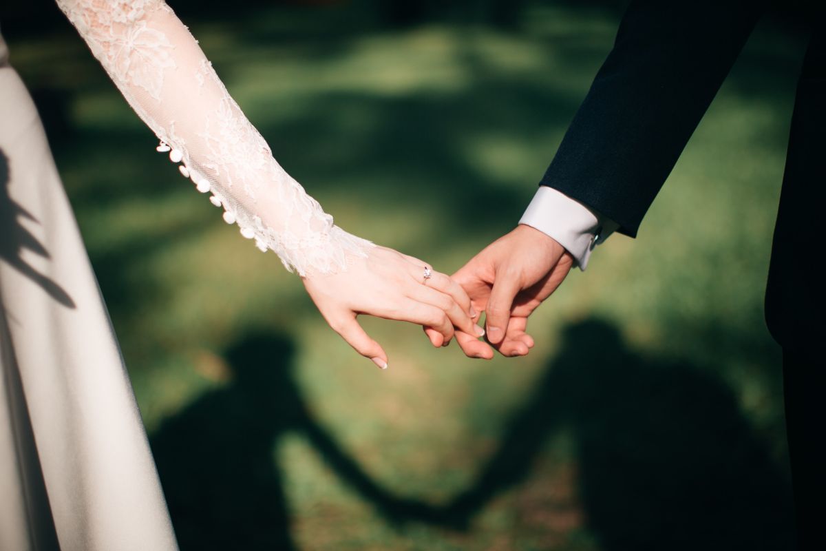 Menyasszonytáncot ne, legfeljebb maszkban – így tartsunk esküvőt korona idején