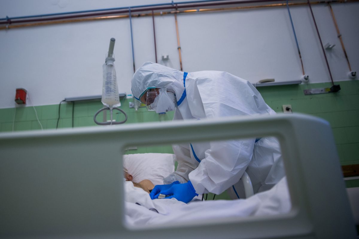 Egy hét alatt hat egészségügyi dolgozó halt meg koronavírus-fertőzésben