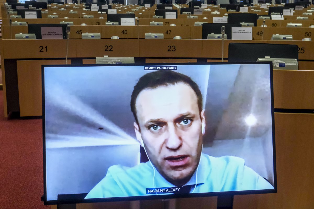 Nehéz eldönteni, hogy az orosz hatóságok mit akarnak kezdeni Alekszej Navalnij szervezeteivel