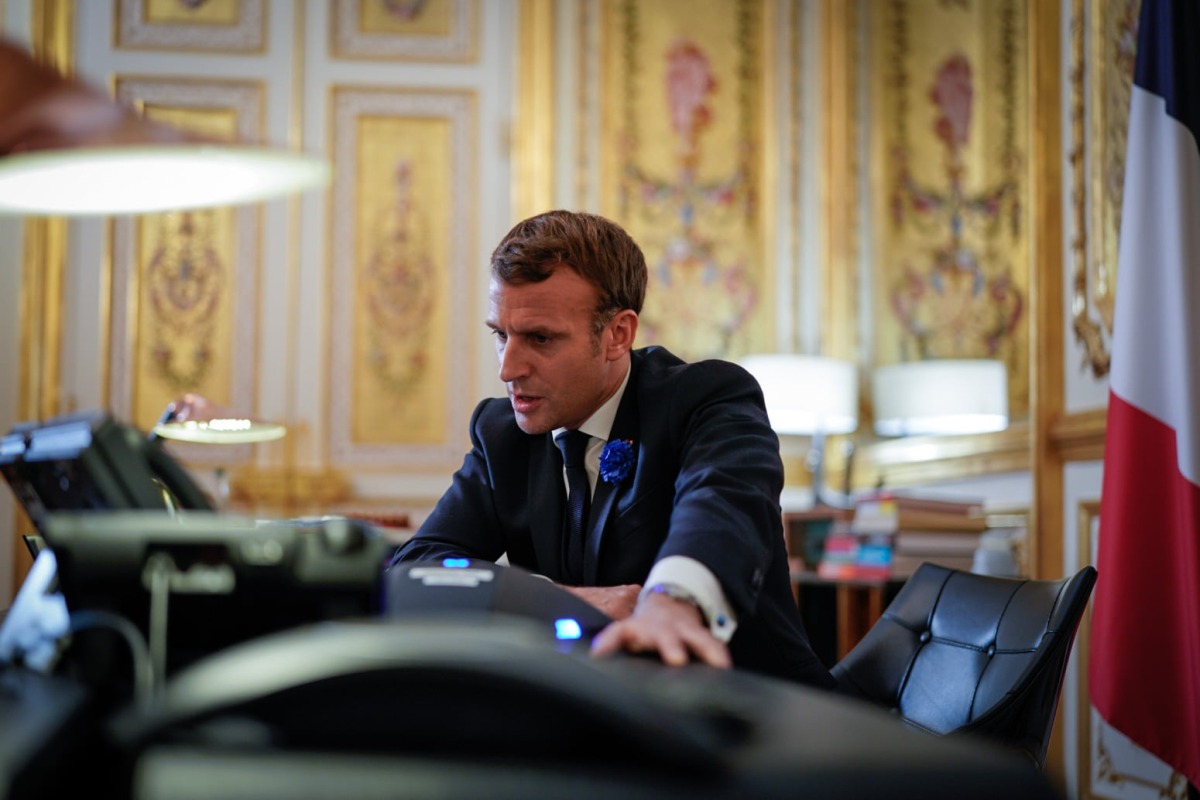 Emmanuel Macron aláírta a vitatott új francia bevándorlási törvényt