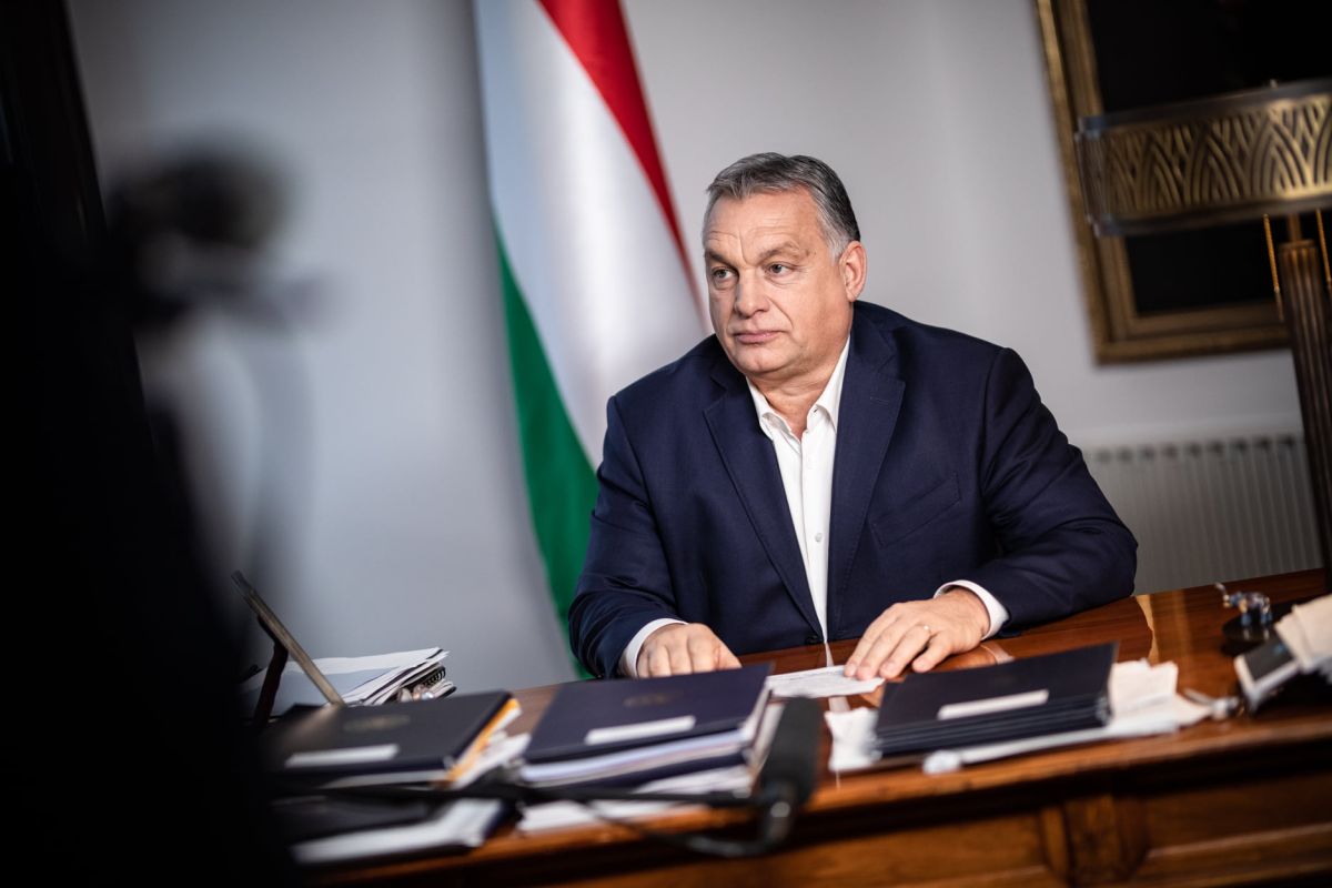 Orbán Viktor: Meghosszabbodik a hitelmoratórium, csökkentik az iparűzési adót