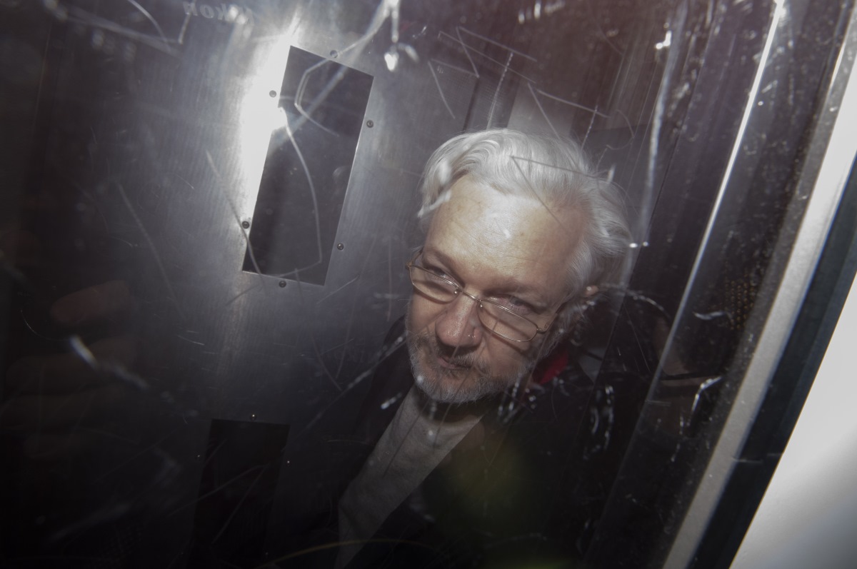 A brit bíróság megtagadta a WikiLeaks-alapító kiadatását Amerikának