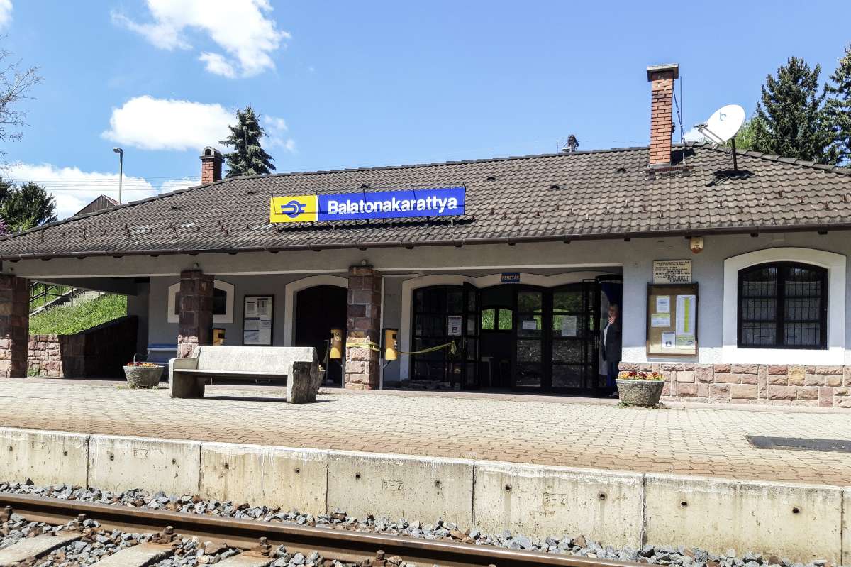 Az első nyári hónapban 630 ezren utaztak vonattal a Balatonhoz