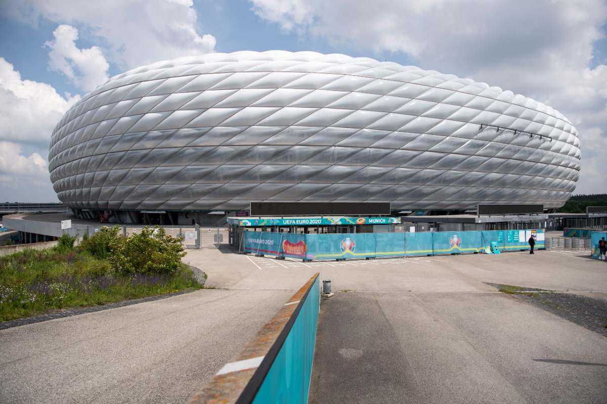 Bild: Kicsi az esély a müncheni stadion szivárványos kivilágítására